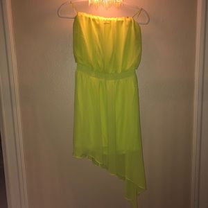 Guess Strapless, Asymmetrical Electric Green Dress